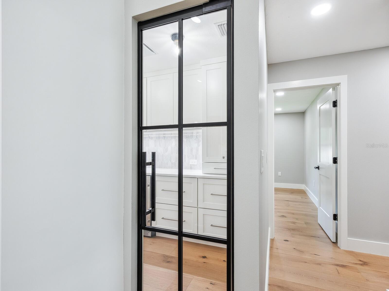 Image 14 of 70 For 180 Lookout Point Drive