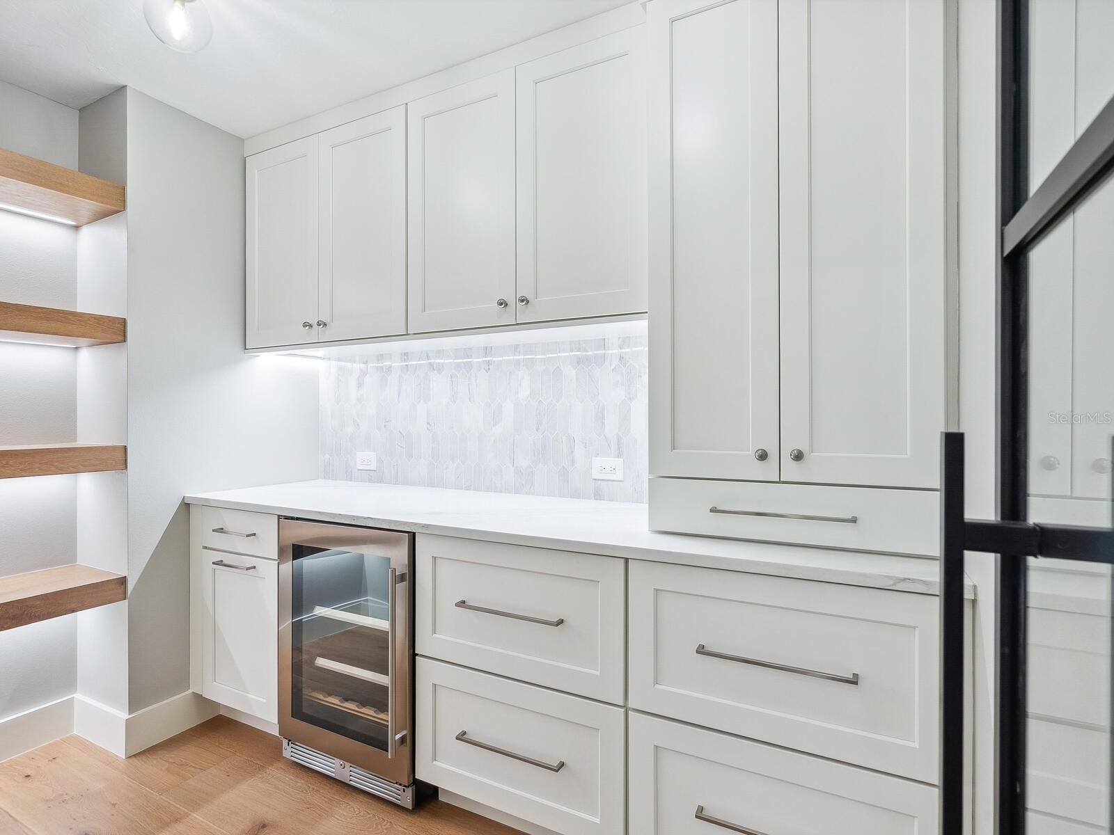 Image 15 of 70 For 180 Lookout Point Drive