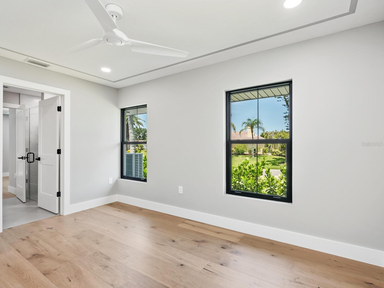 Image 26 of 70 For 180 Lookout Point Drive