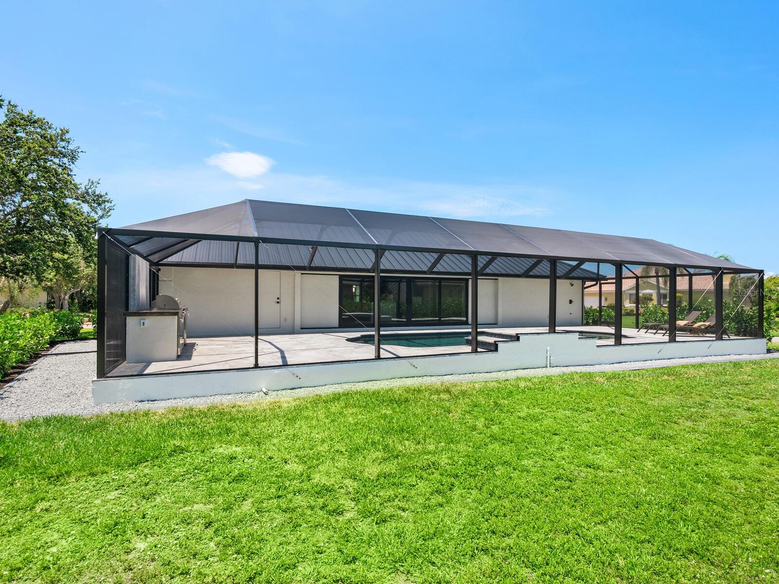 Image 38 of 70 For 180 Lookout Point Drive