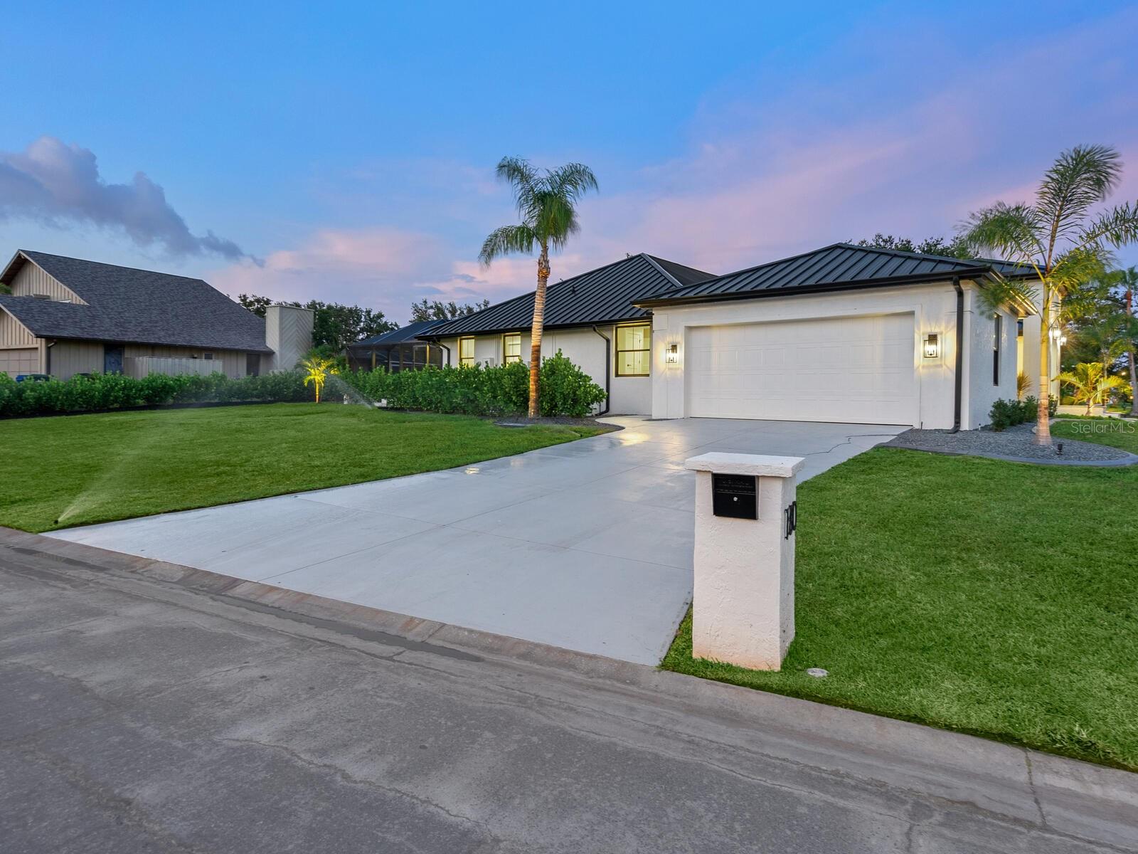 Image 45 of 70 For 180 Lookout Point Drive