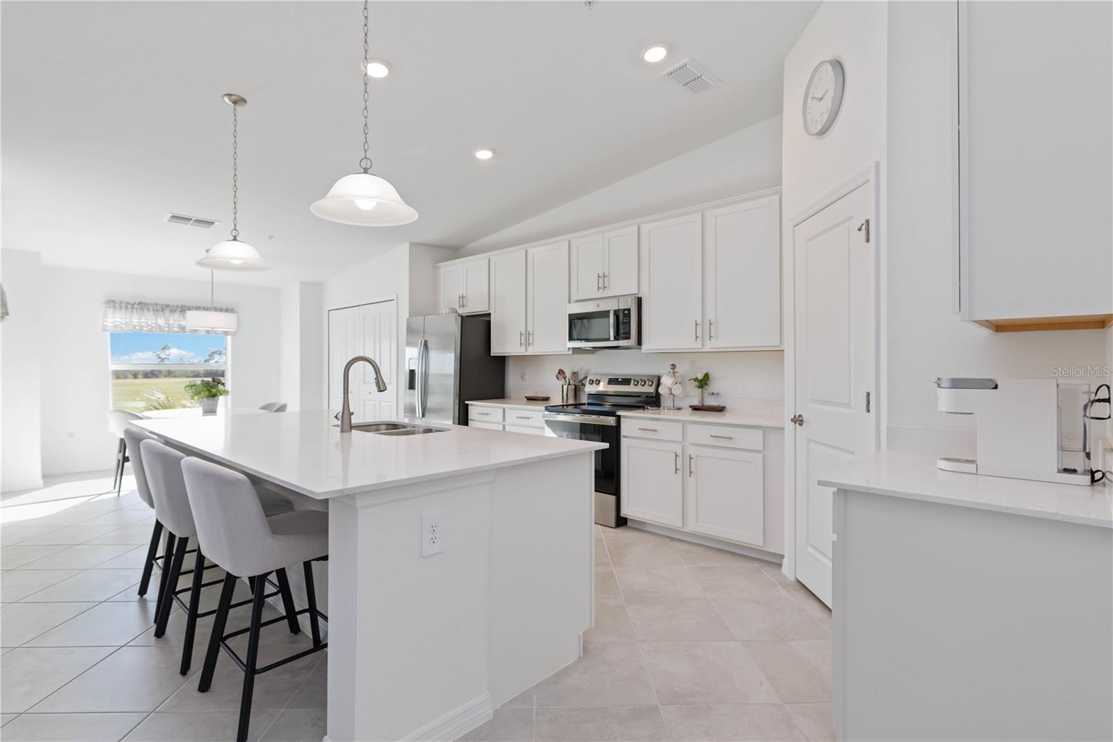 Image 11 of 43 For 17440 Opal Sands Drive 203