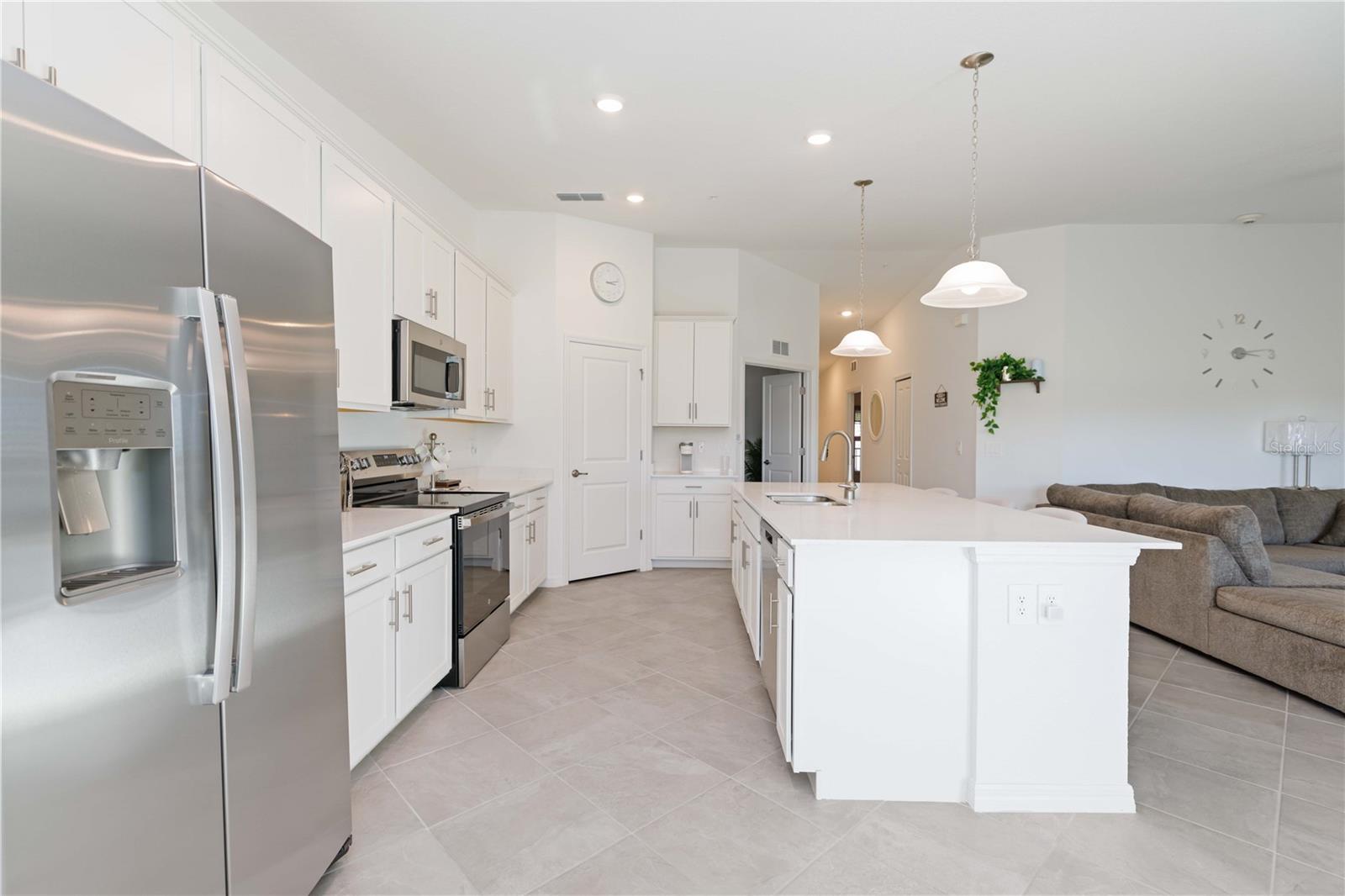 Image 17 of 43 For 17440 Opal Sands Drive 203