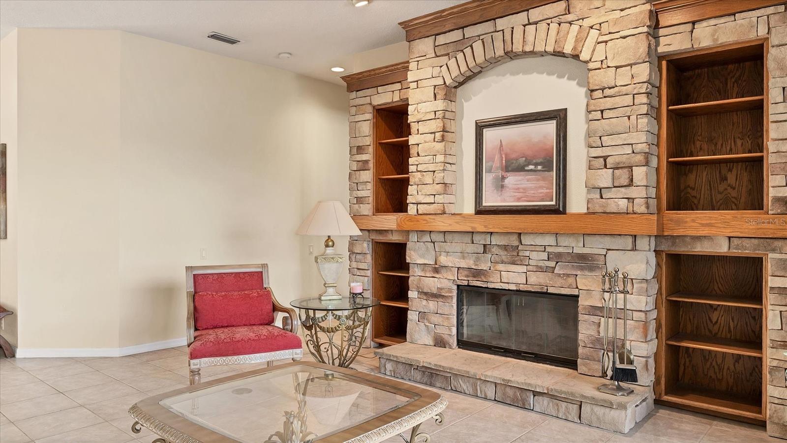 Image 14 of 52 For 10515 Cheval Place