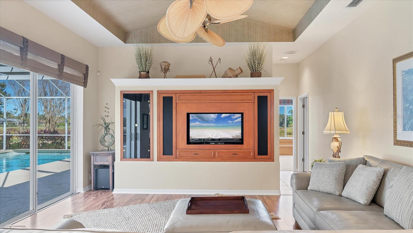 Image 23 of 52 For 10515 Cheval Place