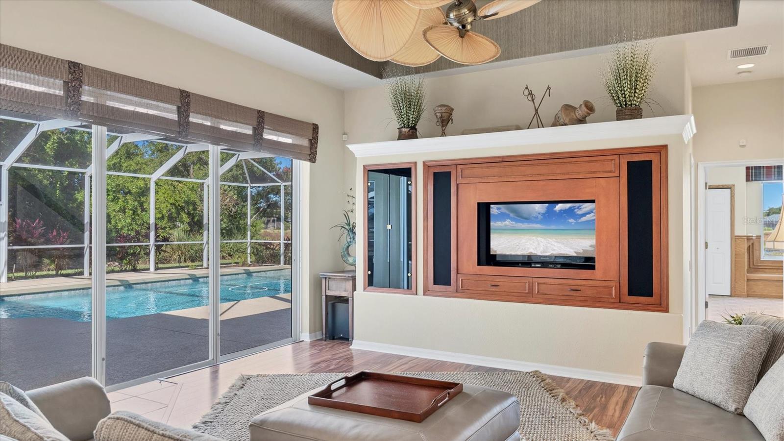 Image 24 of 52 For 10515 Cheval Place