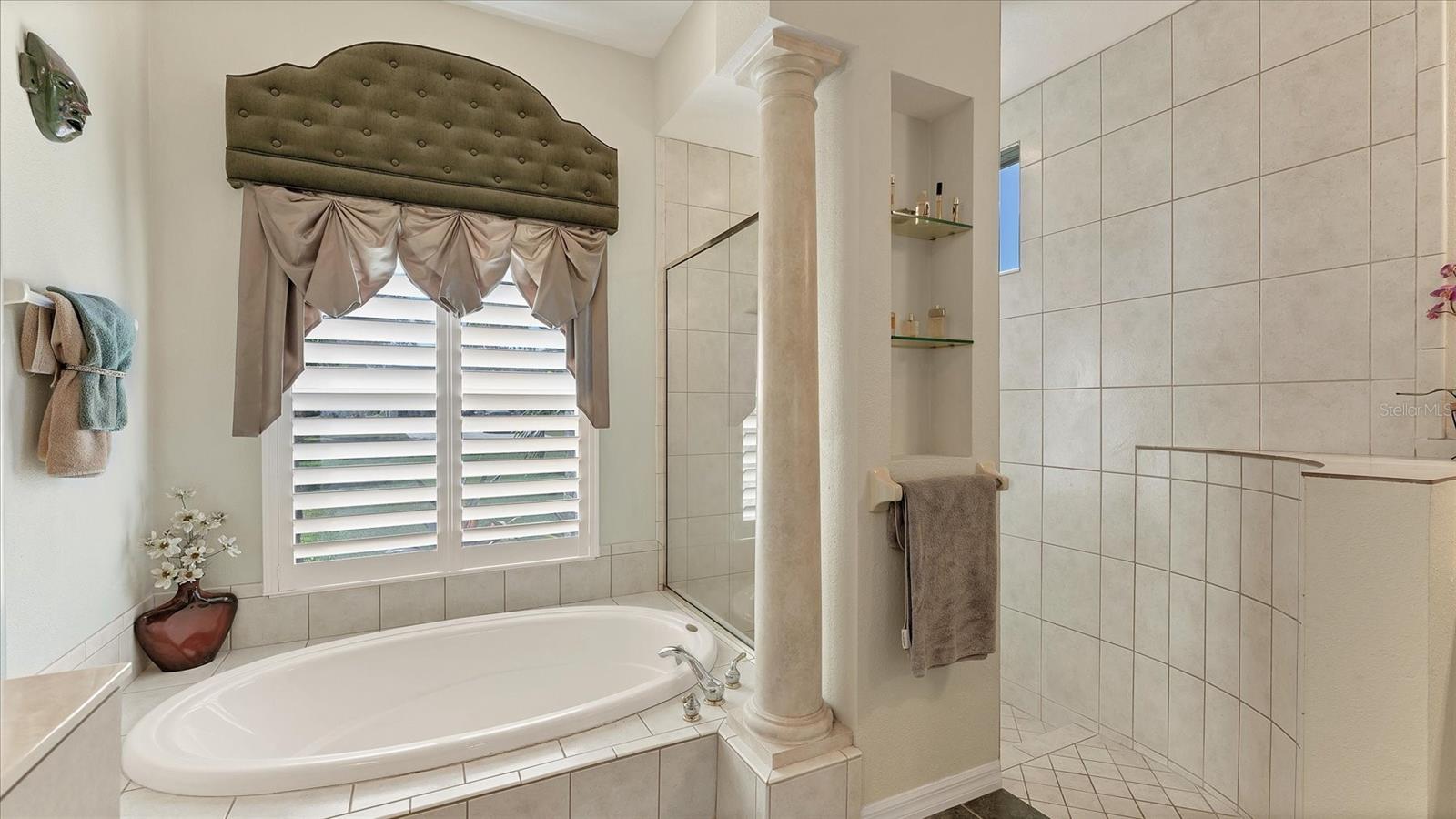 Image 31 of 52 For 10515 Cheval Place