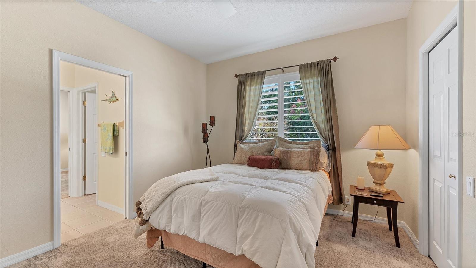 Image 34 of 52 For 10515 Cheval Place