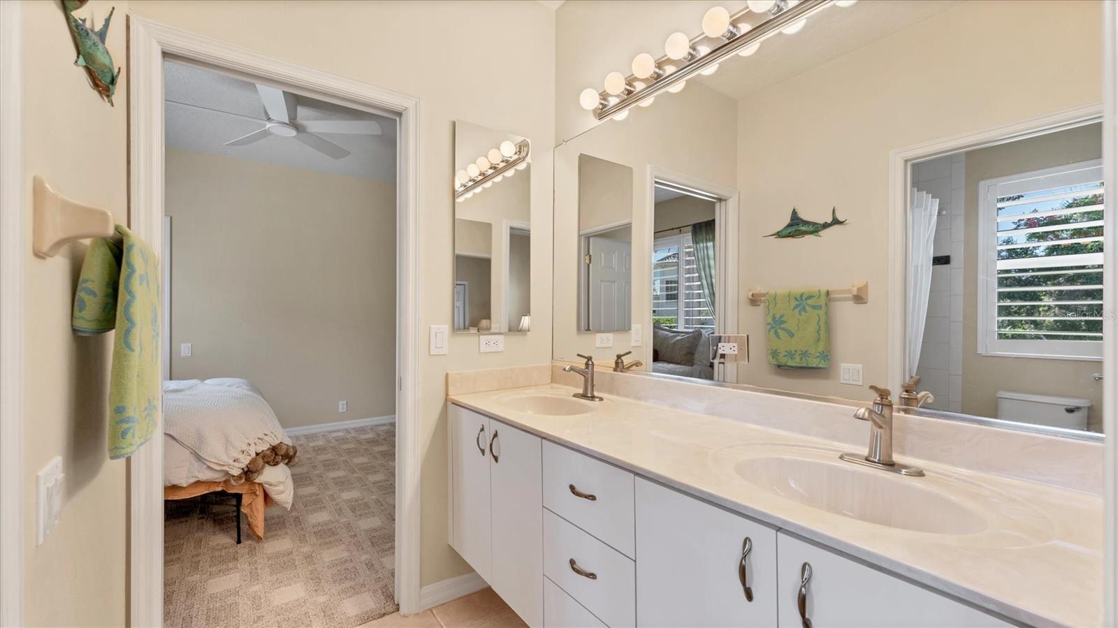 Image 35 of 52 For 10515 Cheval Place