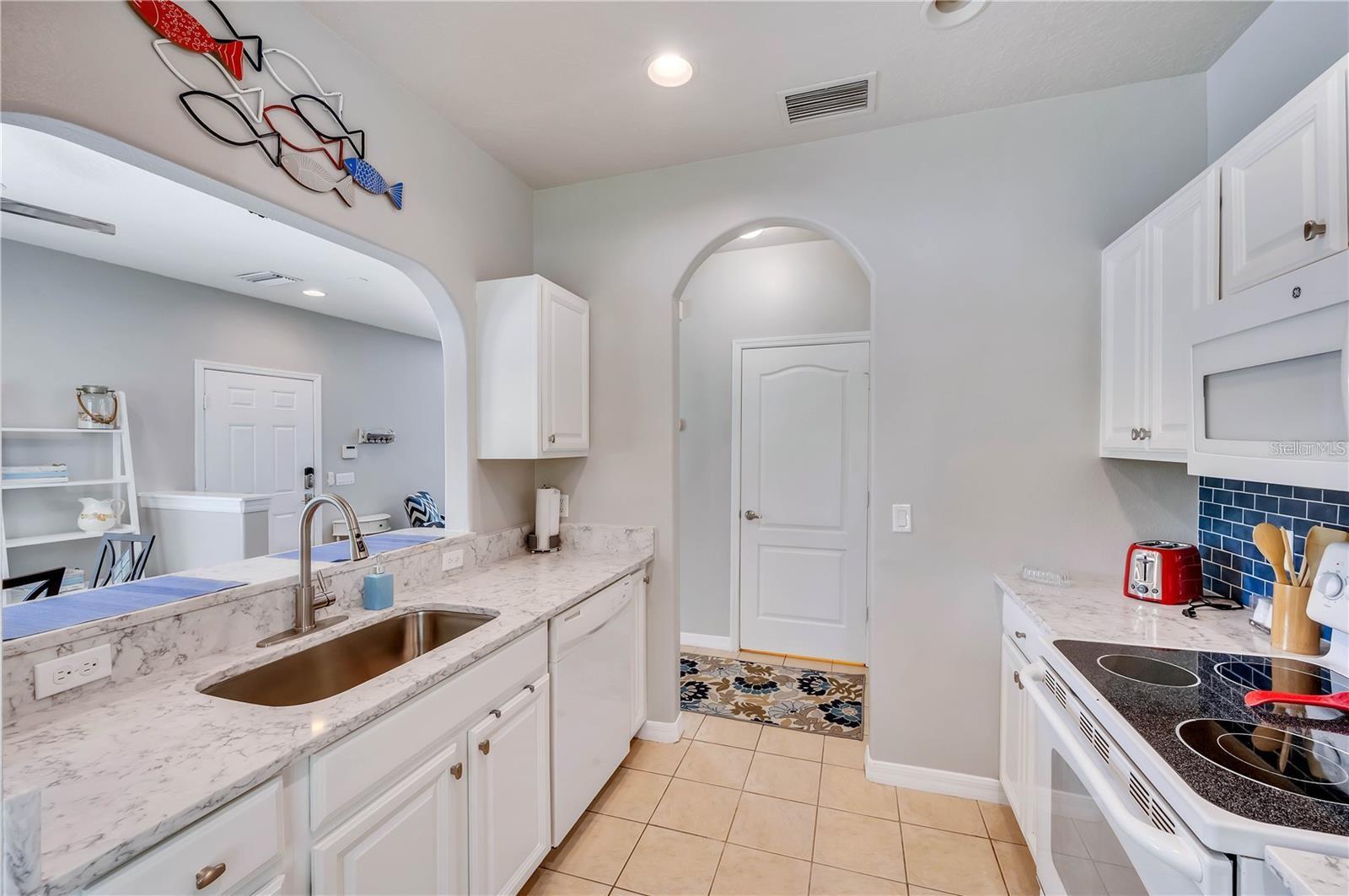 Image 8 of 35 For 280 Cape Harbour Loop 101