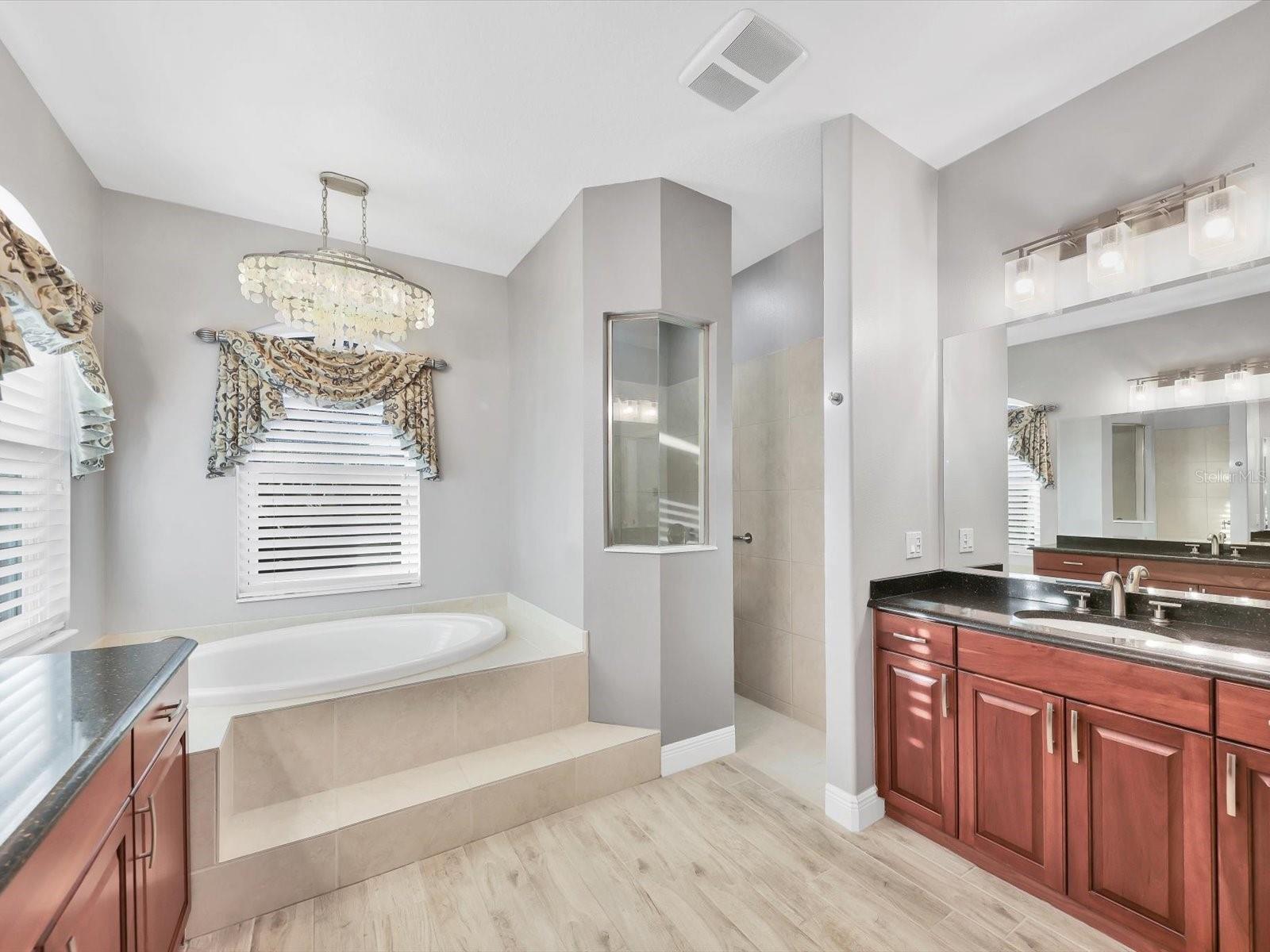 Image 32 of 38 For 16806 5th Terrace Ne