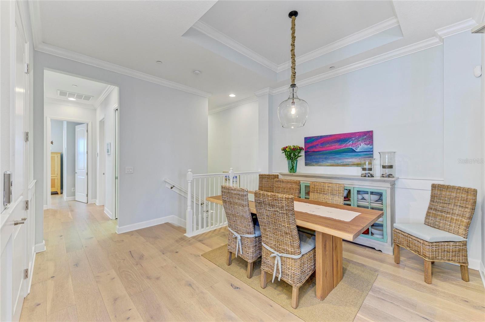 Image 11 of 99 For 348 Sapphire Lake Drive 201