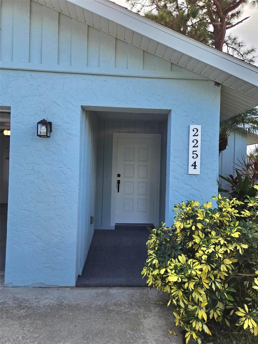 Image 3 of 17 For 2254 Eugene Street