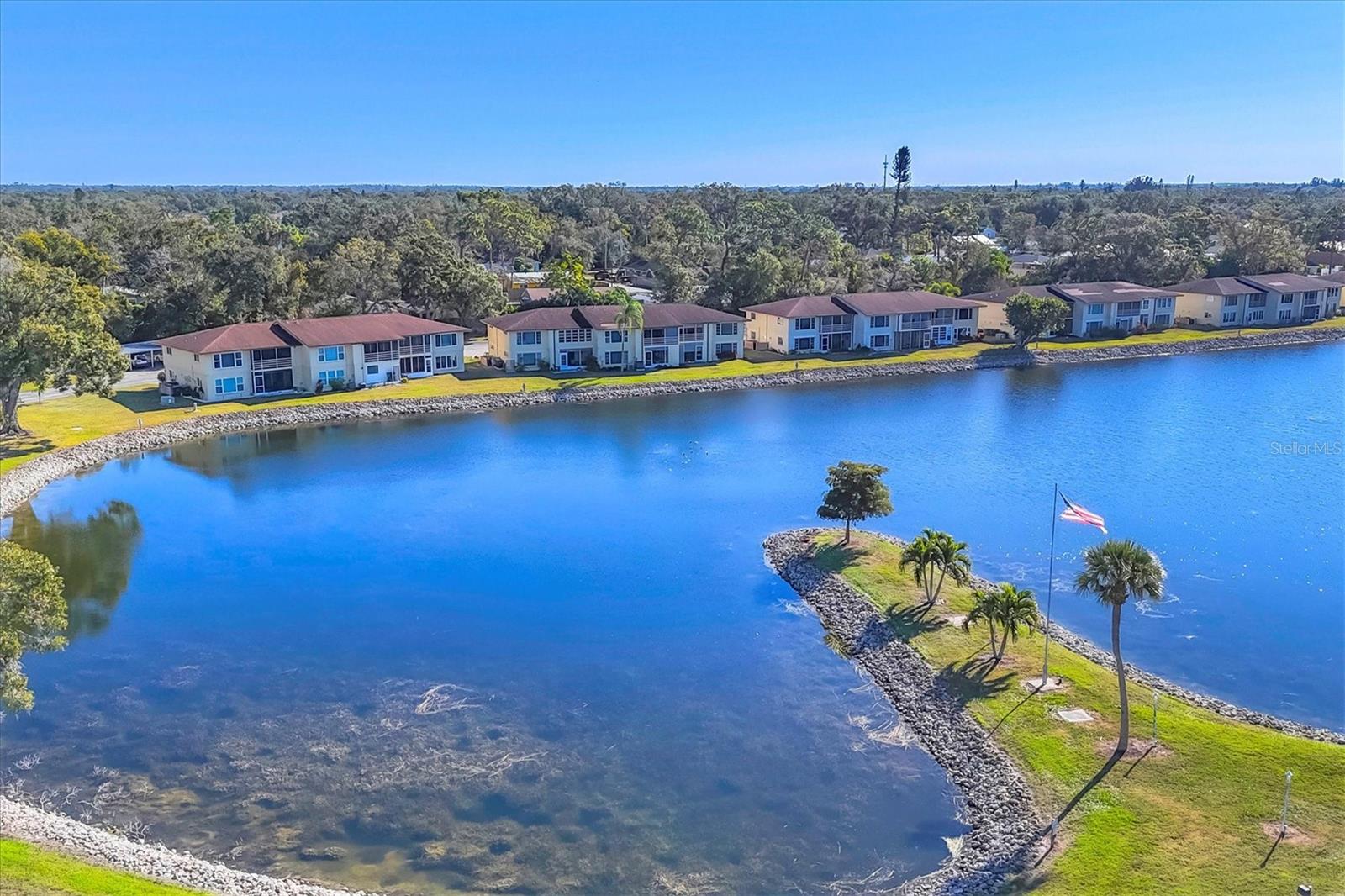 Image 37 of 52 For 4450 Narraganset Trail 95a