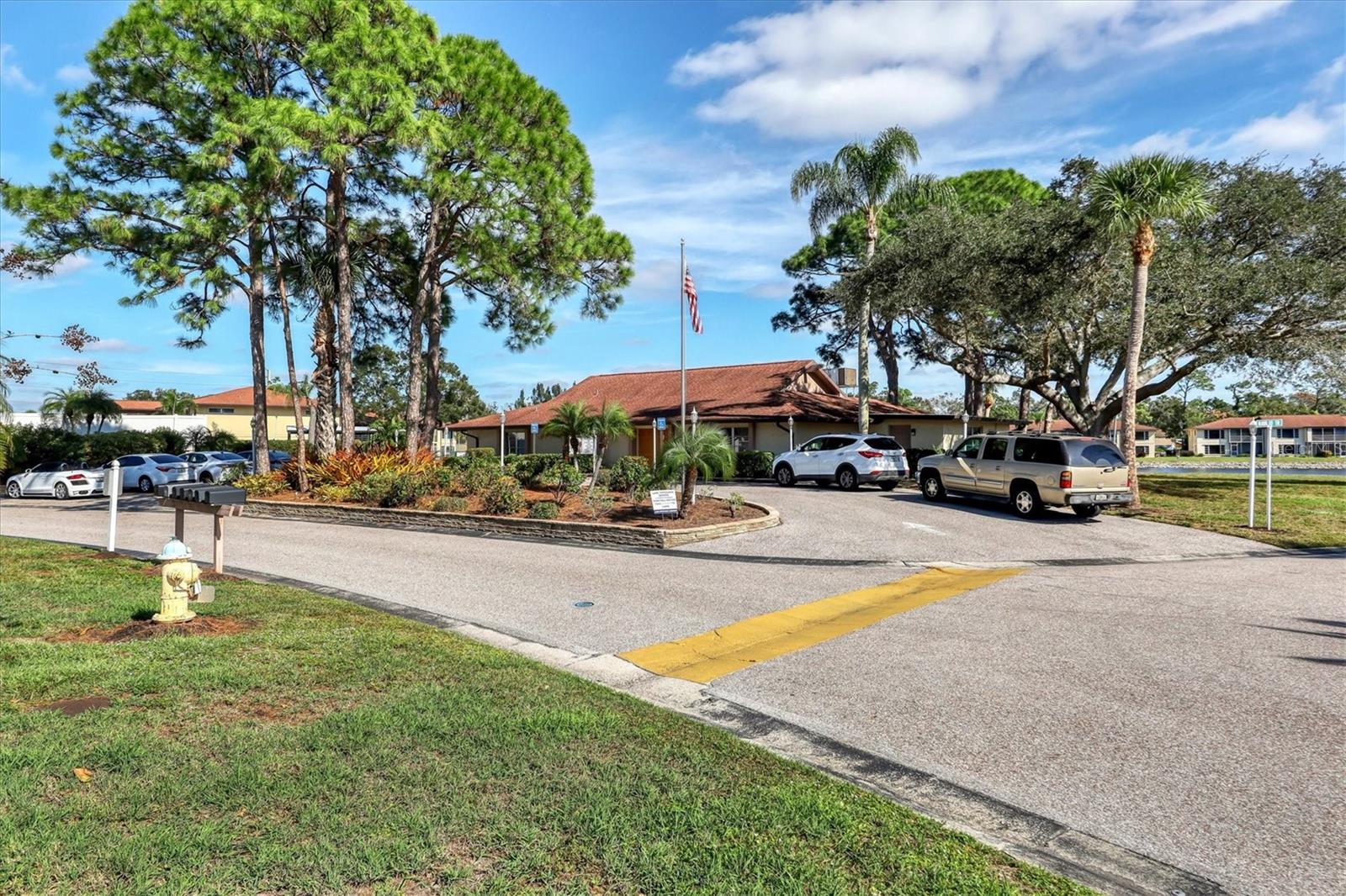 Image 39 of 52 For 4450 Narraganset Trail 95a