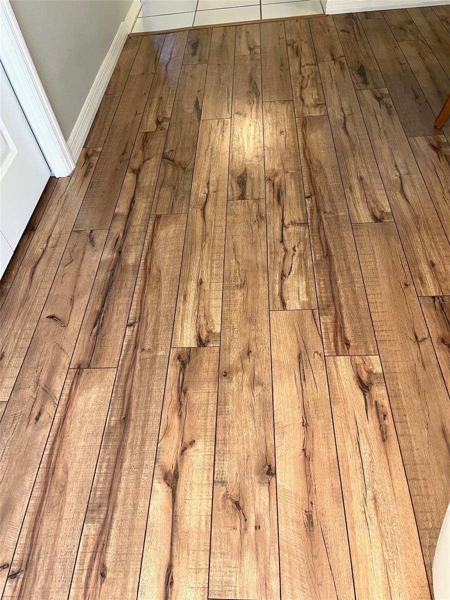 Image 13 of 59 For 6501 Stone River Rd  306