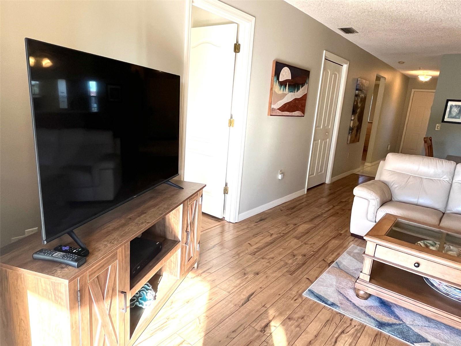 Image 32 of 59 For 6501 Stone River Rd  306