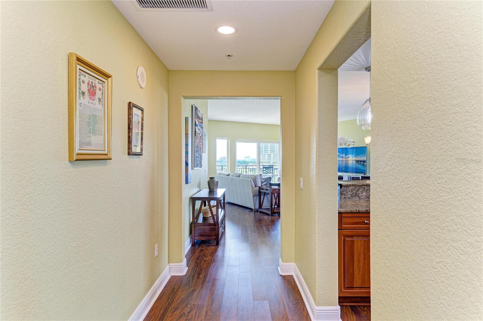 Image 15 of 64 For 501 Haben Boulevard 606