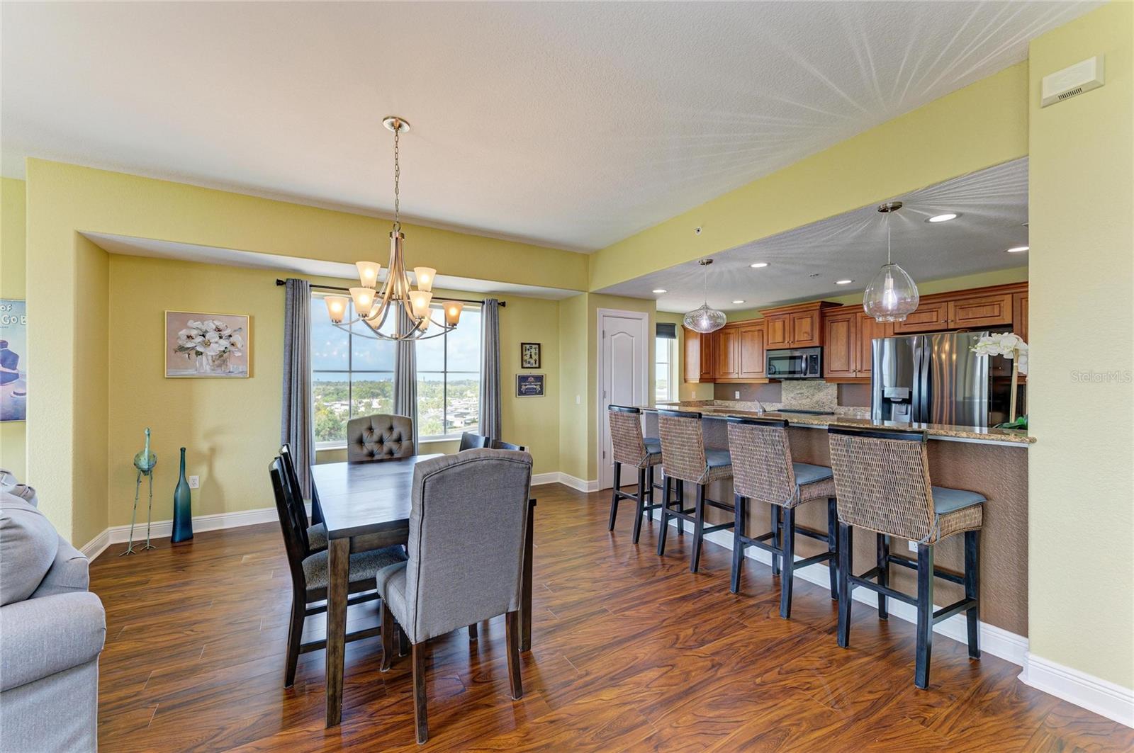 Image 21 of 64 For 501 Haben Boulevard 606