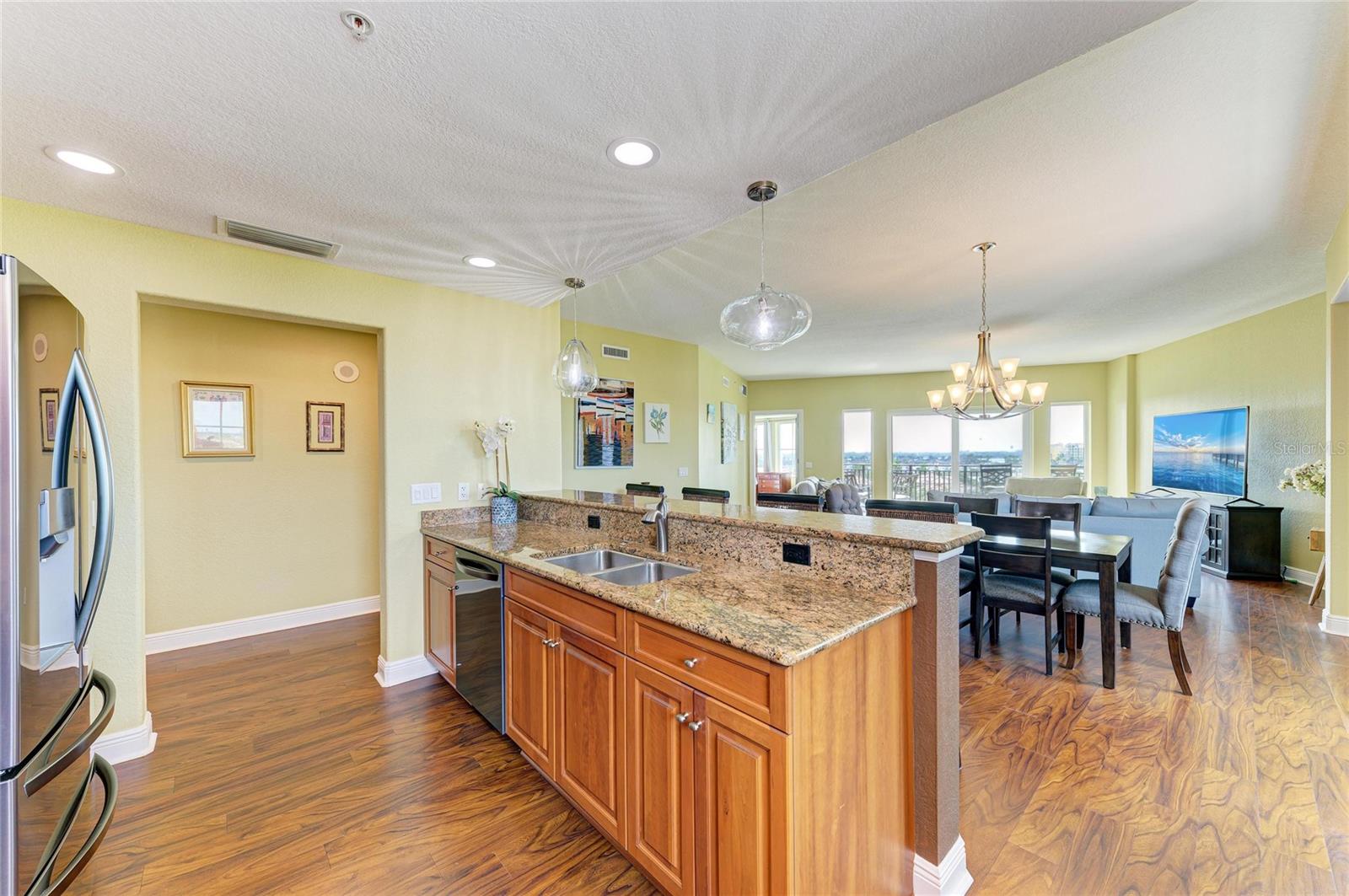 Image 23 of 64 For 501 Haben Boulevard 606