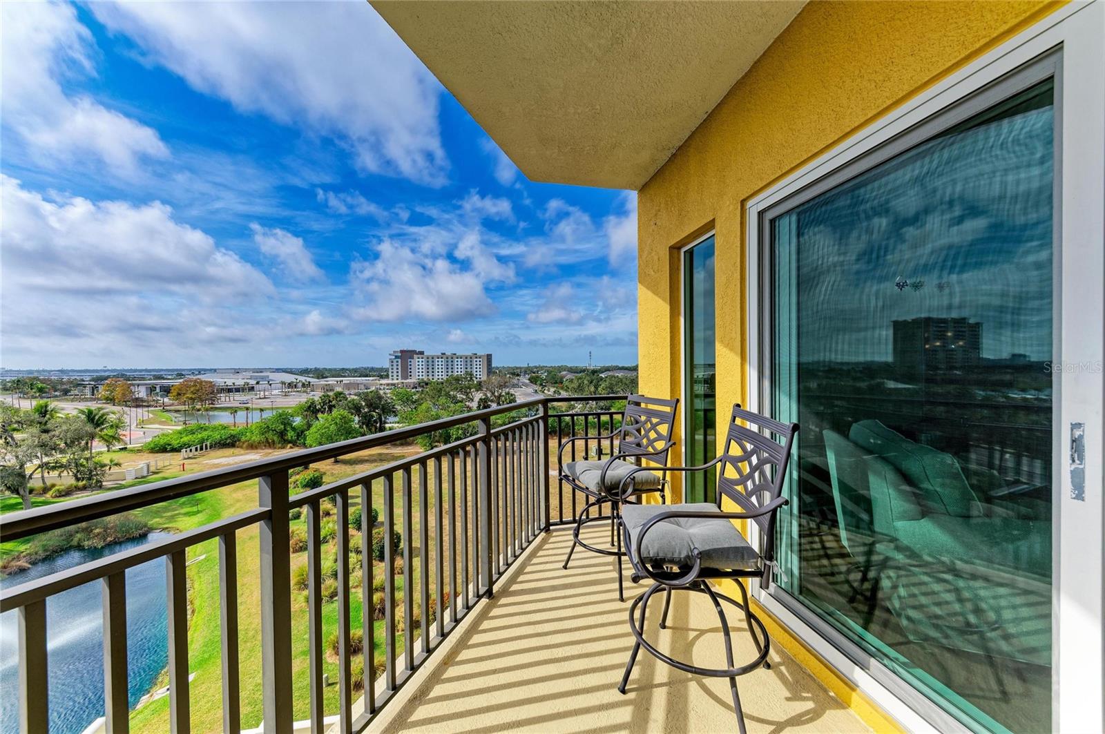 Image 30 of 64 For 501 Haben Boulevard 606