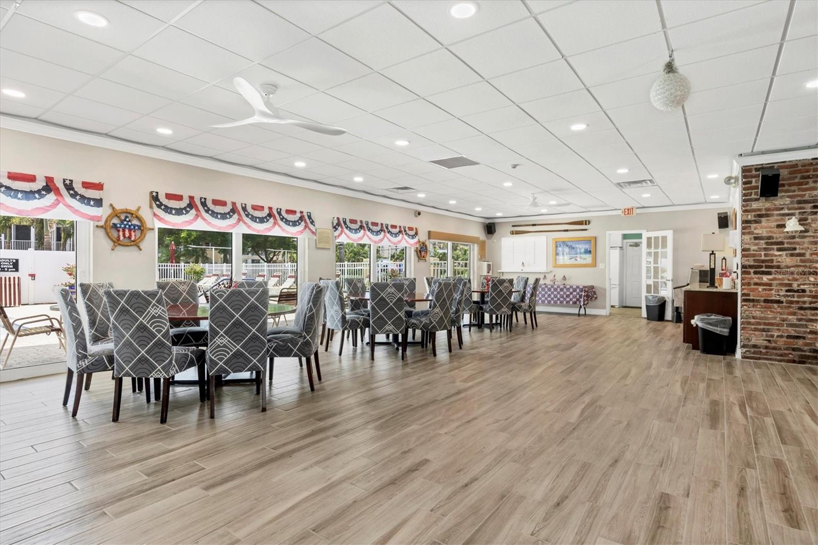 Image 27 of 63 For 1250 Portofino Drive 303