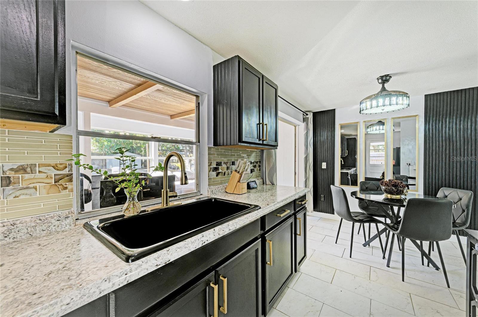 Image 14 of 37 For 3350 Bailey Street