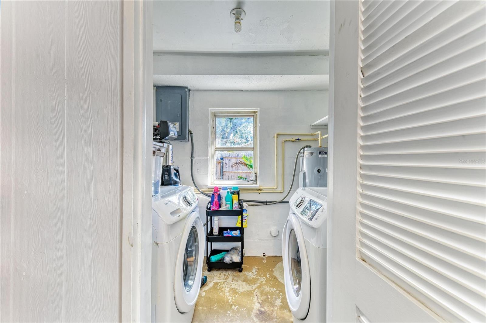 Image 26 of 37 For 3350 Bailey Street