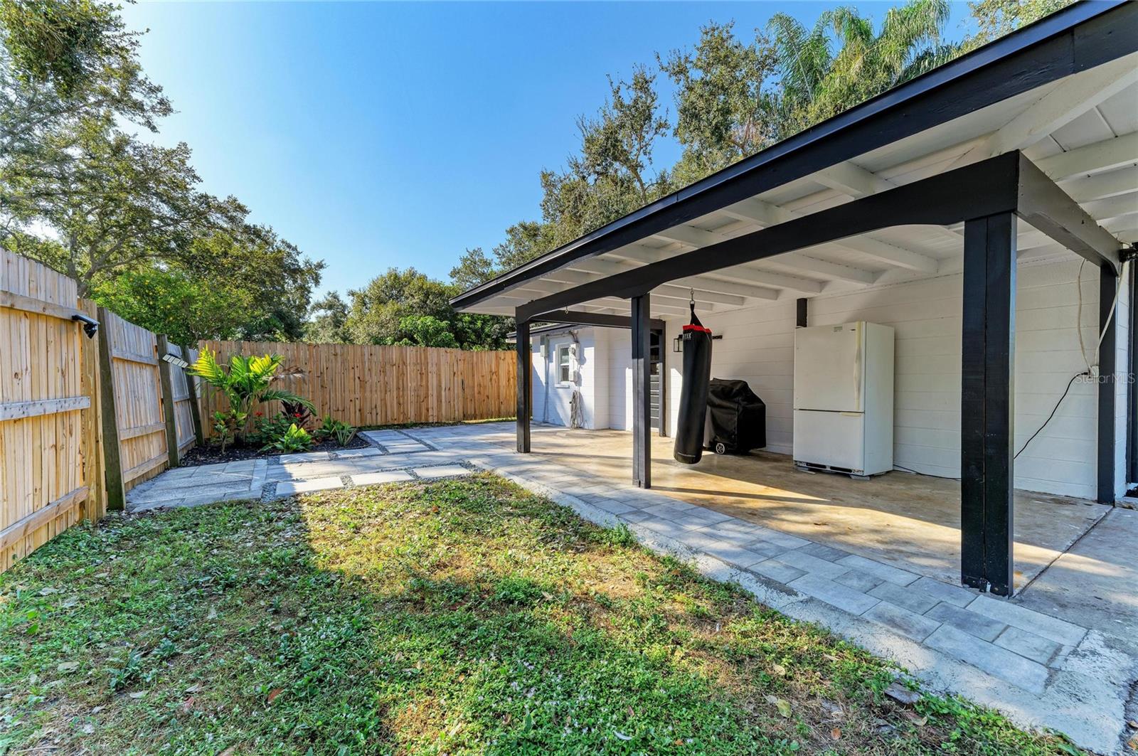 Image 27 of 37 For 3350 Bailey Street