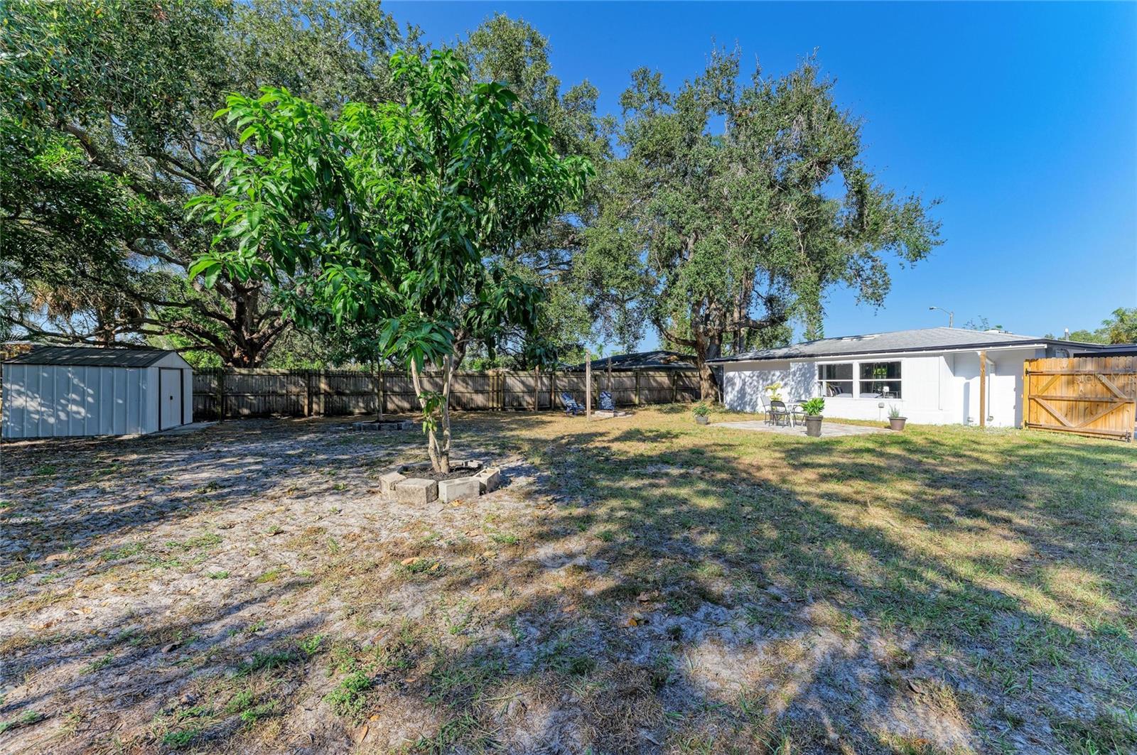 Image 34 of 37 For 3350 Bailey Street