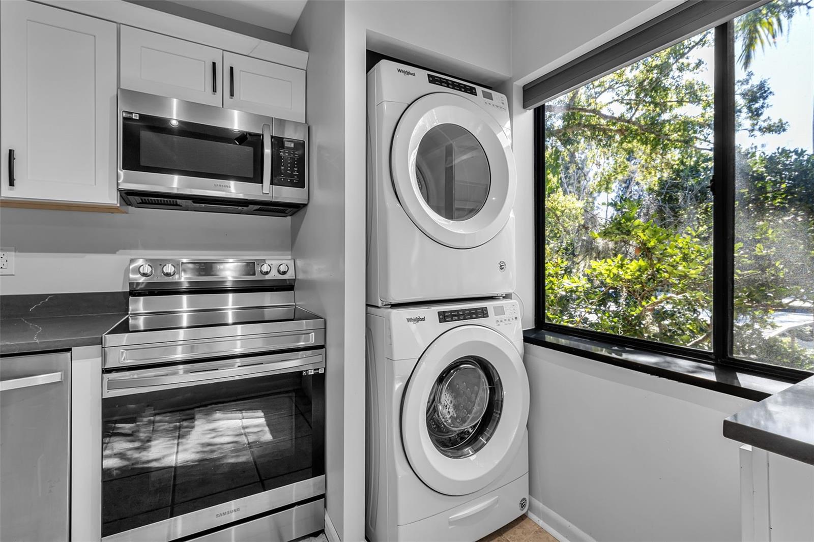 Image 11 of 38 For 1508 Pelican Cove Road 231