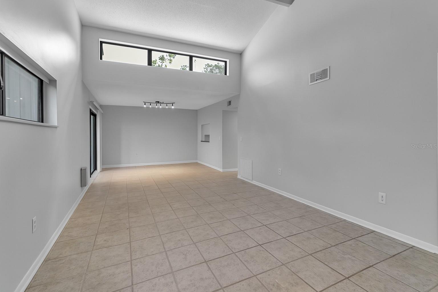 Image 23 of 38 For 1508 Pelican Cove Road 231