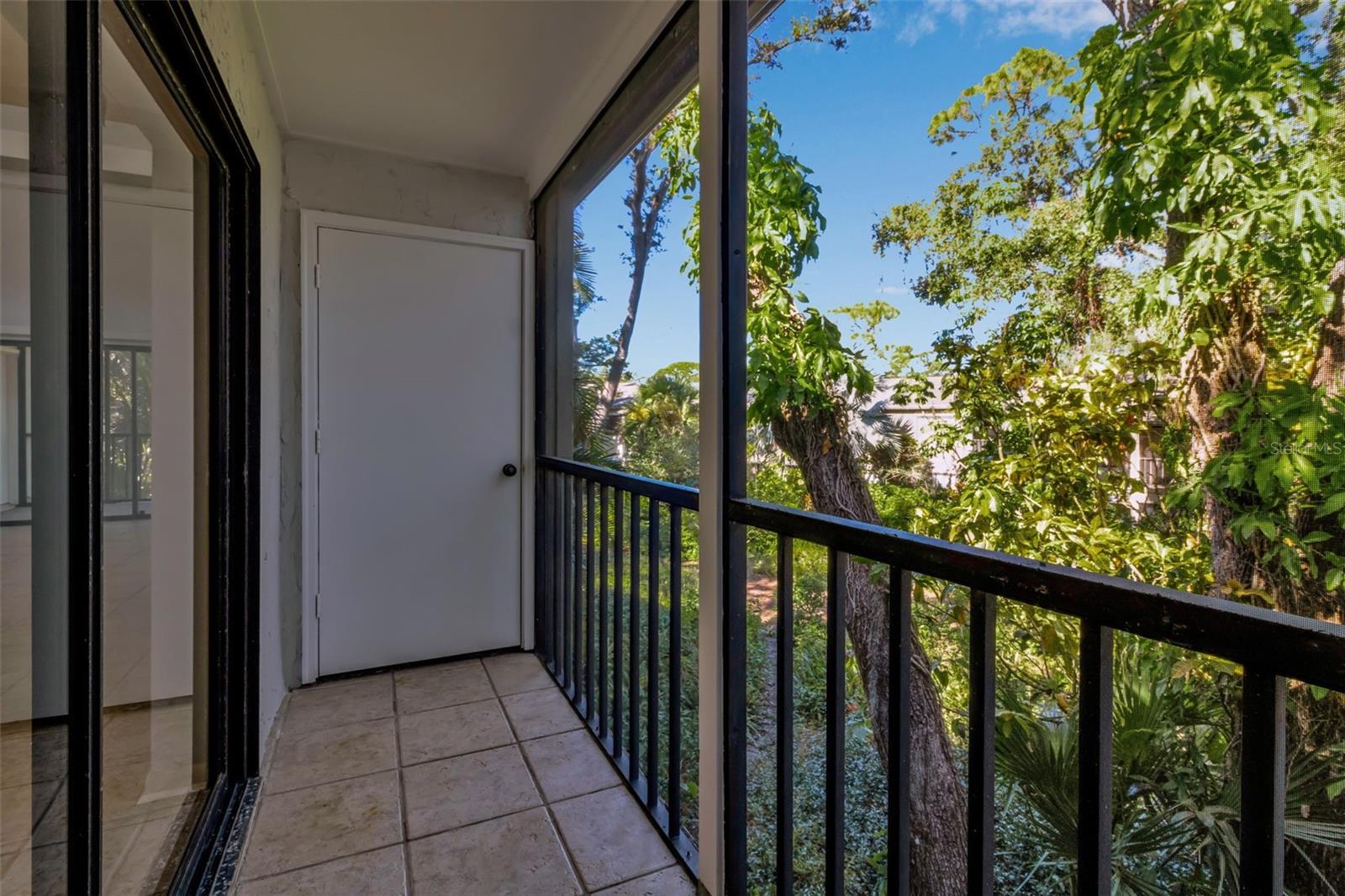 Image 25 of 38 For 1508 Pelican Cove Road 231