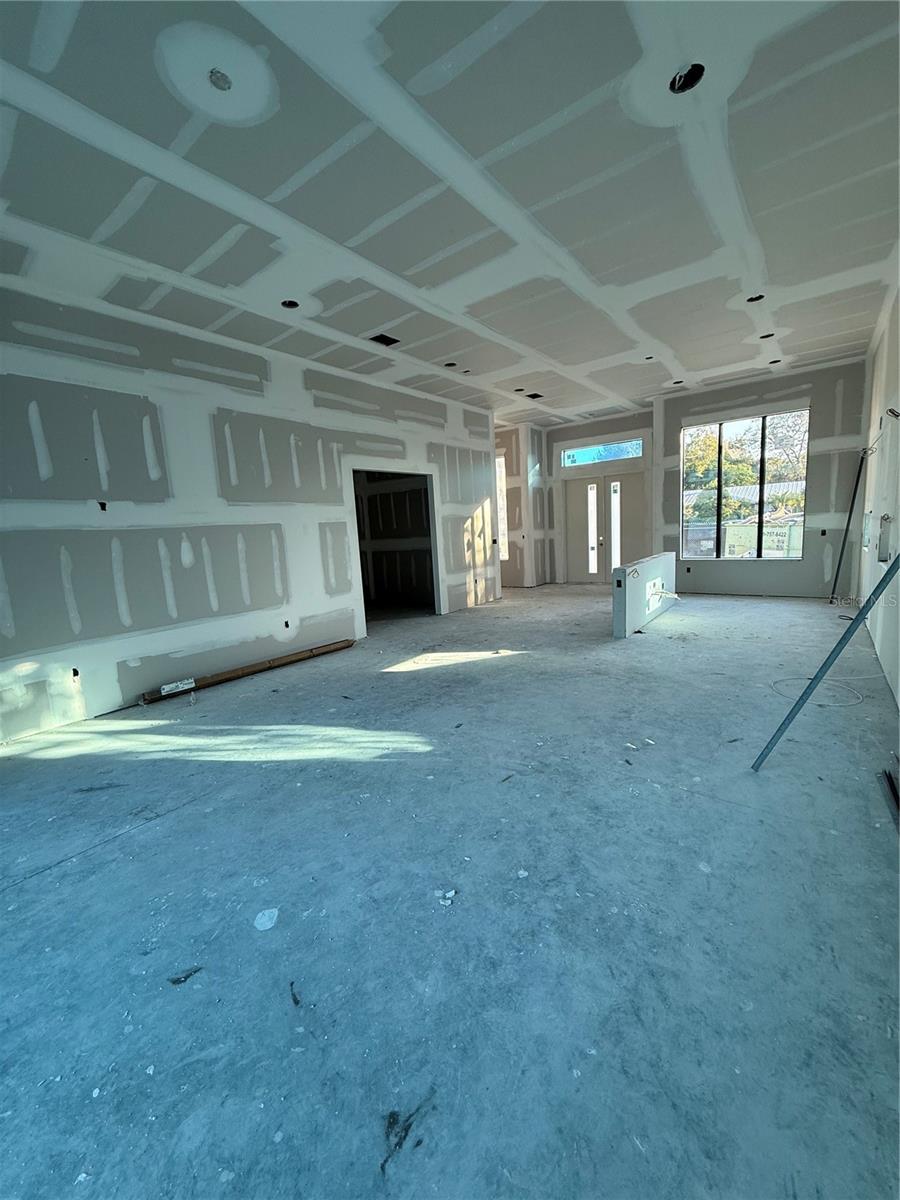 Image 3 of 21 For 2069 Hibiscus Street