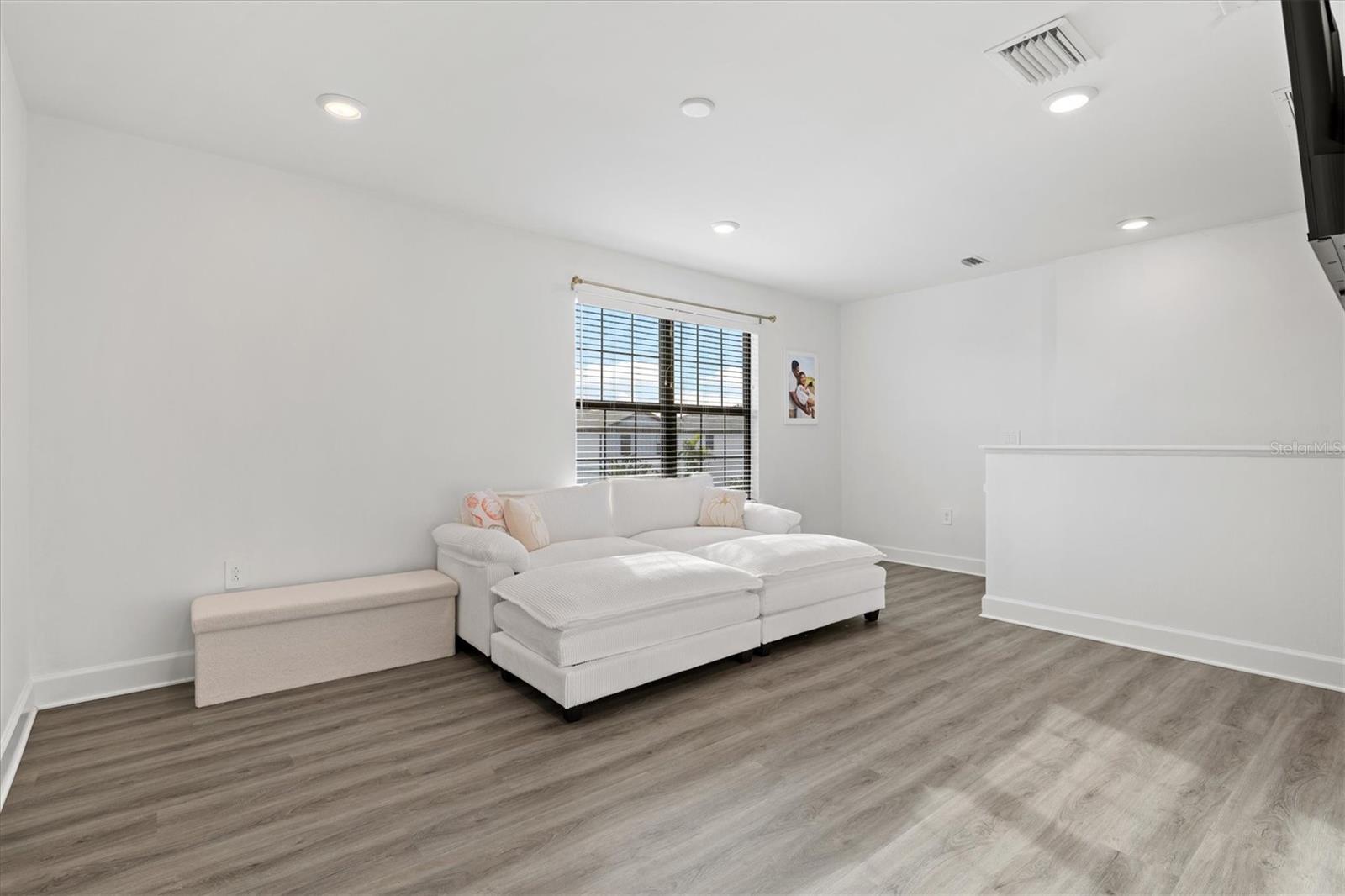 Image 21 of 100 For 16235 Pine Mist Drive