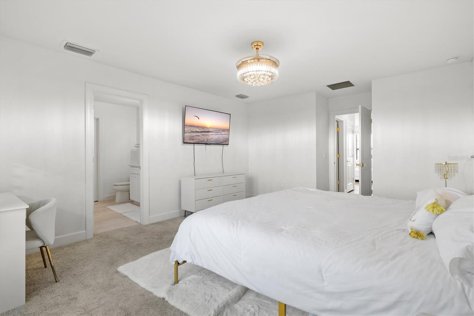 Image 25 of 100 For 16235 Pine Mist Drive