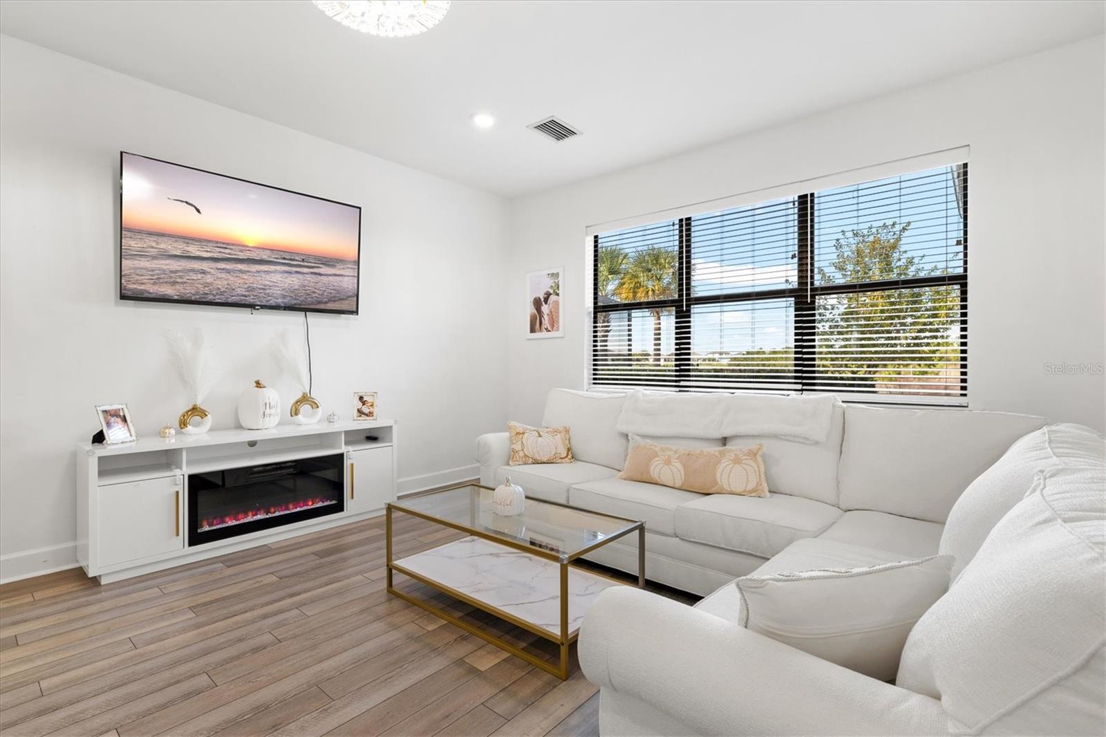 Image 5 of 100 For 16235 Pine Mist Drive