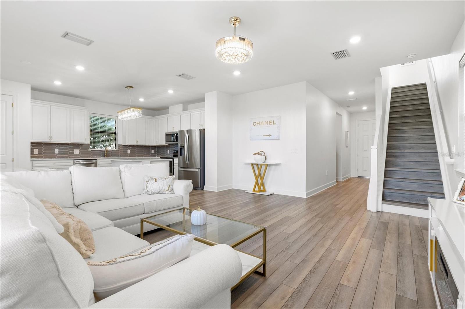 Image 8 of 100 For 16235 Pine Mist Drive