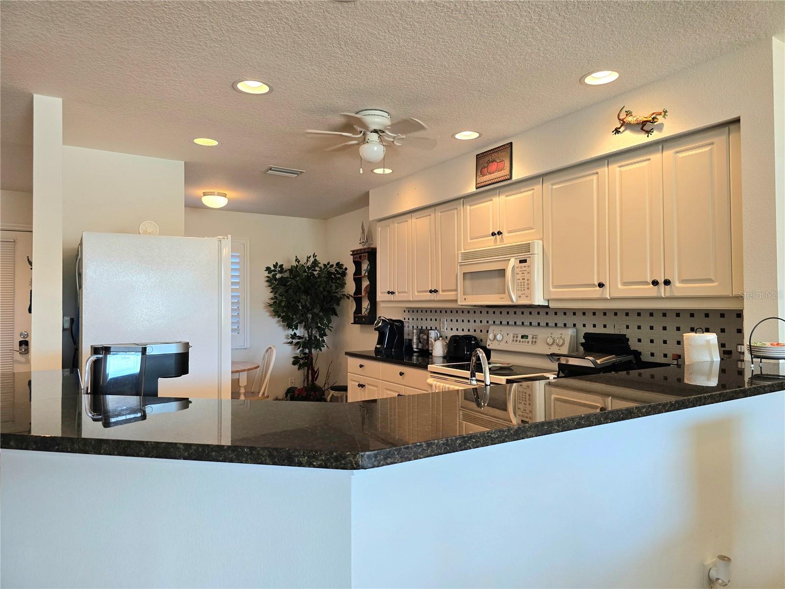 Image 13 of 29 For 6446 7th Avenue Circle W 6446