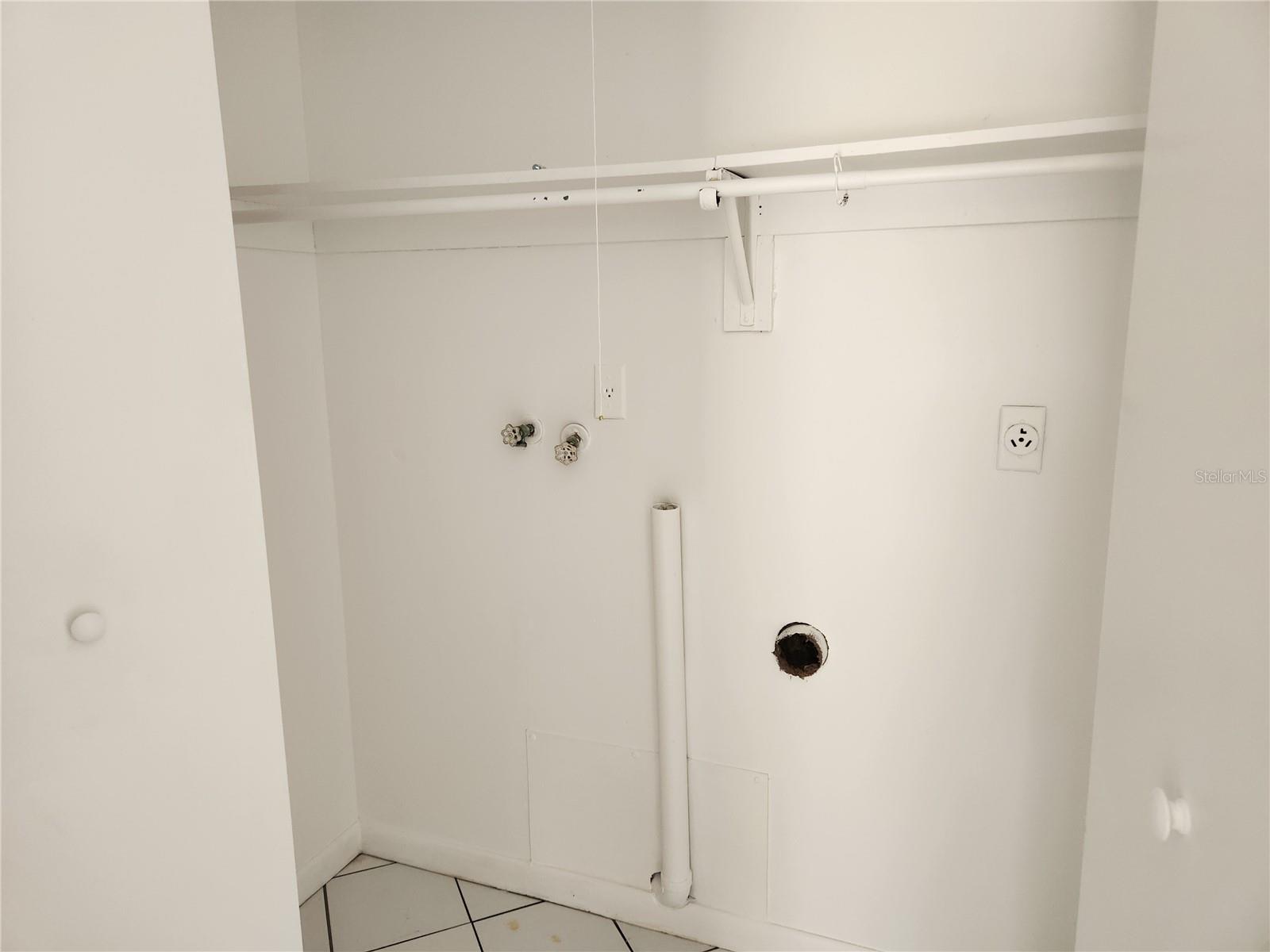 Image 11 of 11 For 2742 Austin Street