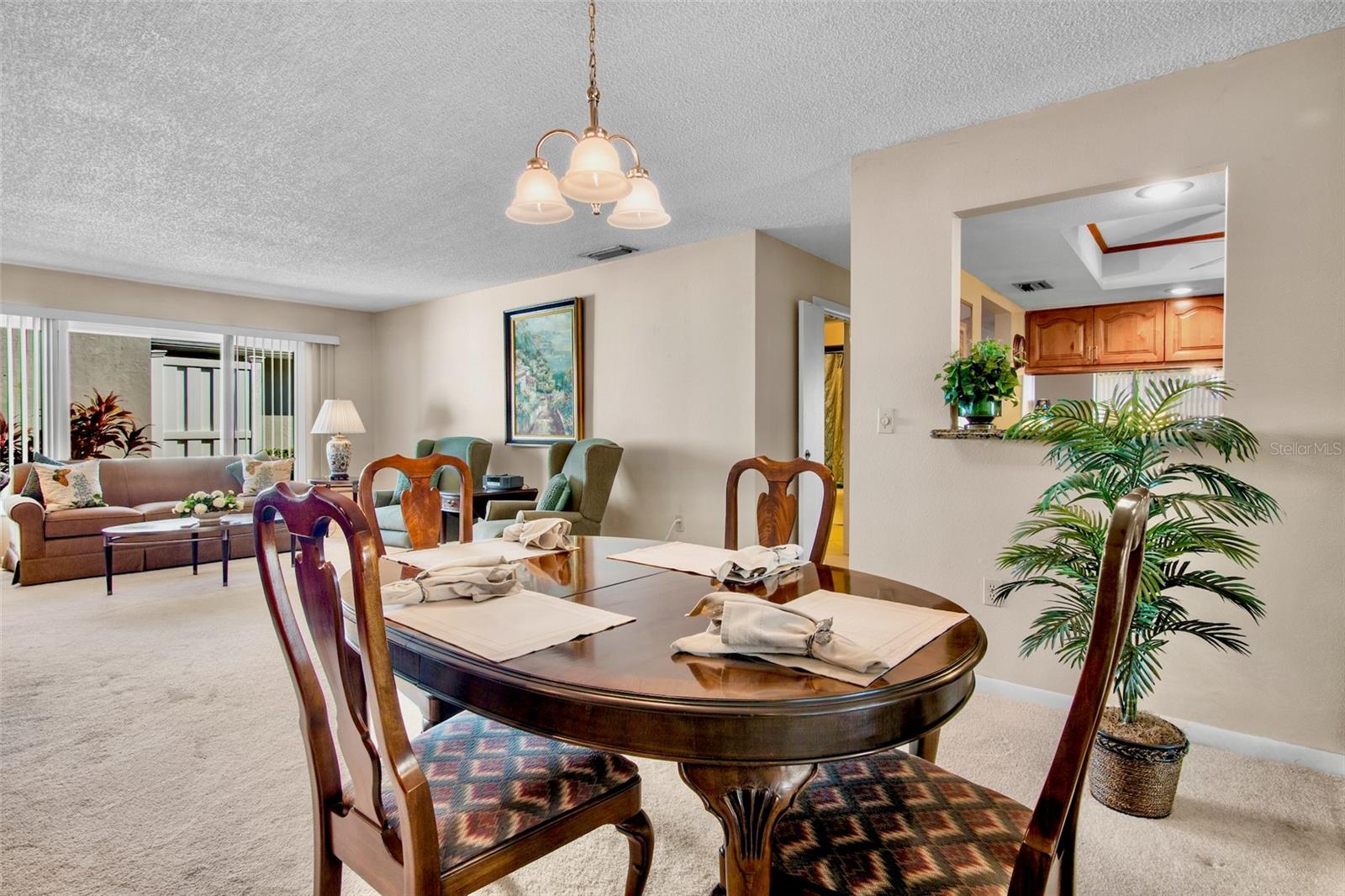 Image 5 of 22 For 3905 Center Gate Circle 3