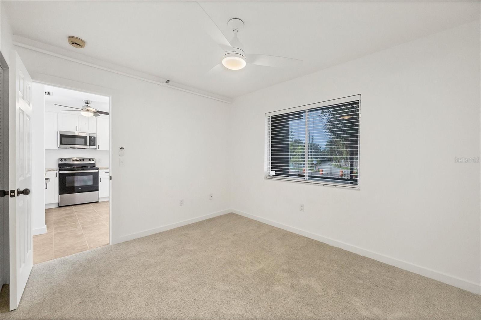 Image 36 of 46 For 2124 Tamiami Trail 109