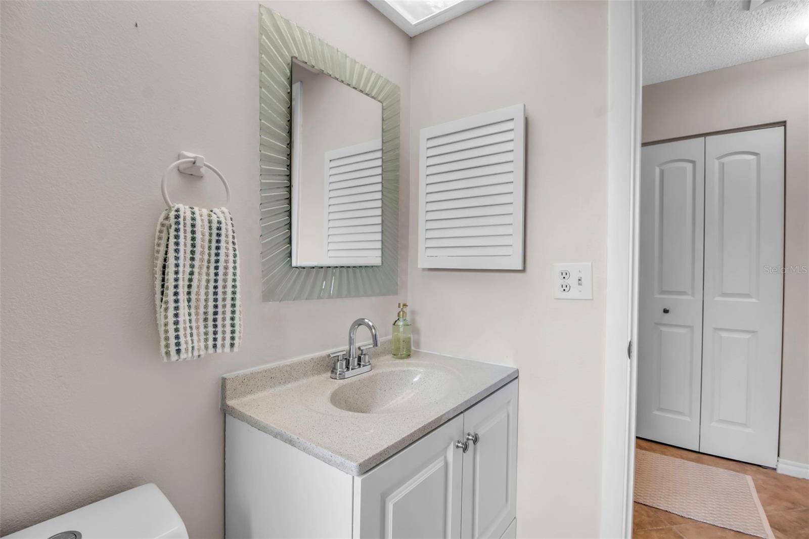 Image 26 of 33 For 721 Jefferson Avenue 721