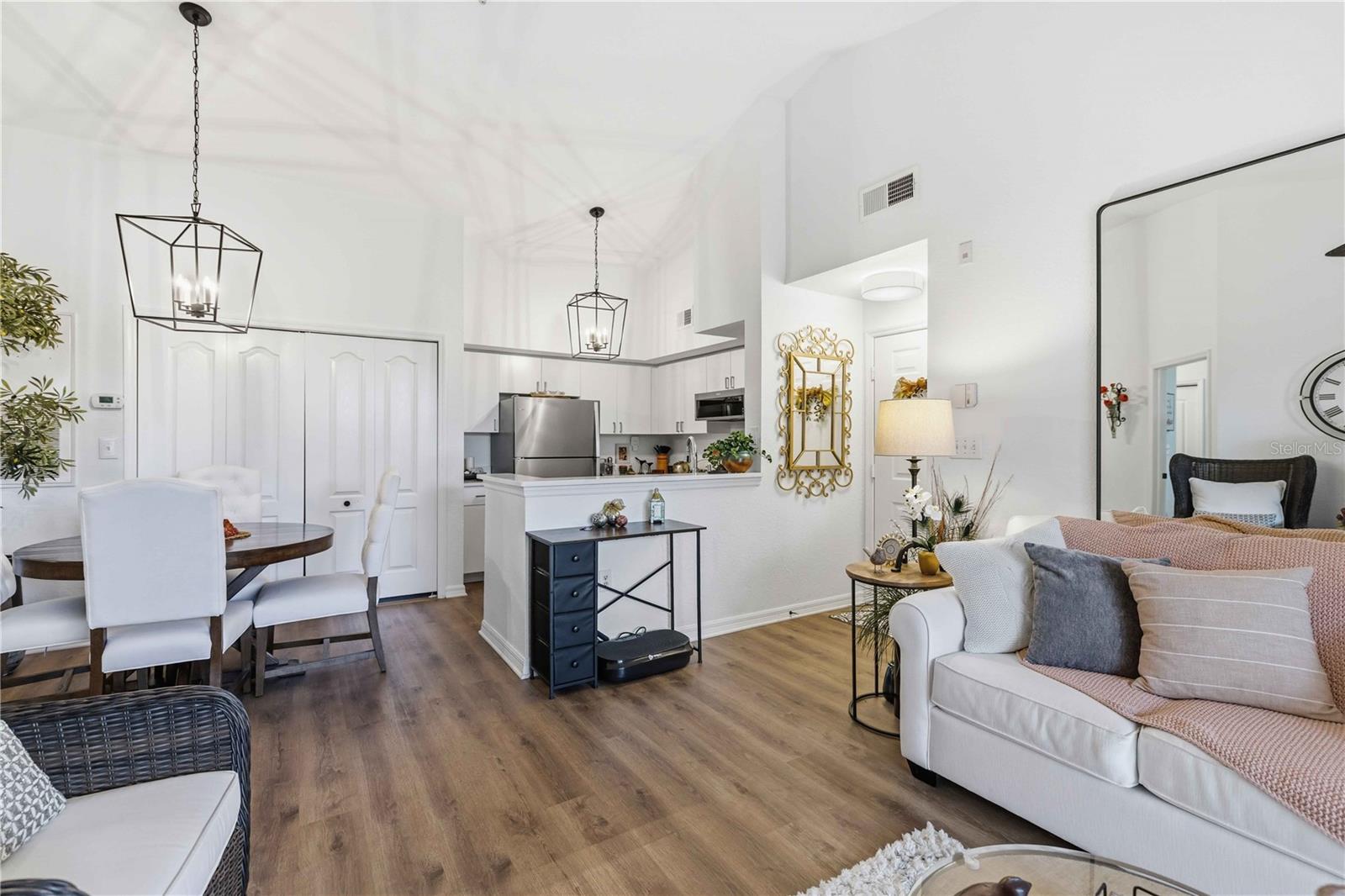 Image 9 of 32 For 4110 Central Sarasota Parkway 134