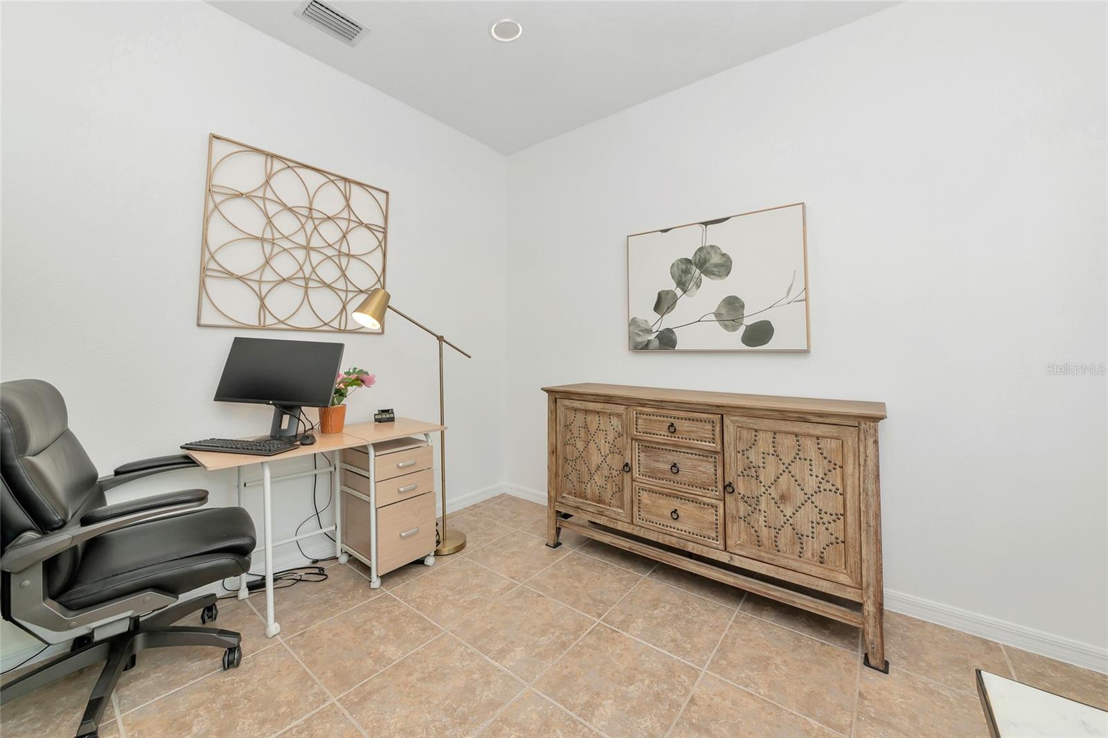 Image 40 of 48 For 4739 Lake Breeze Terrace