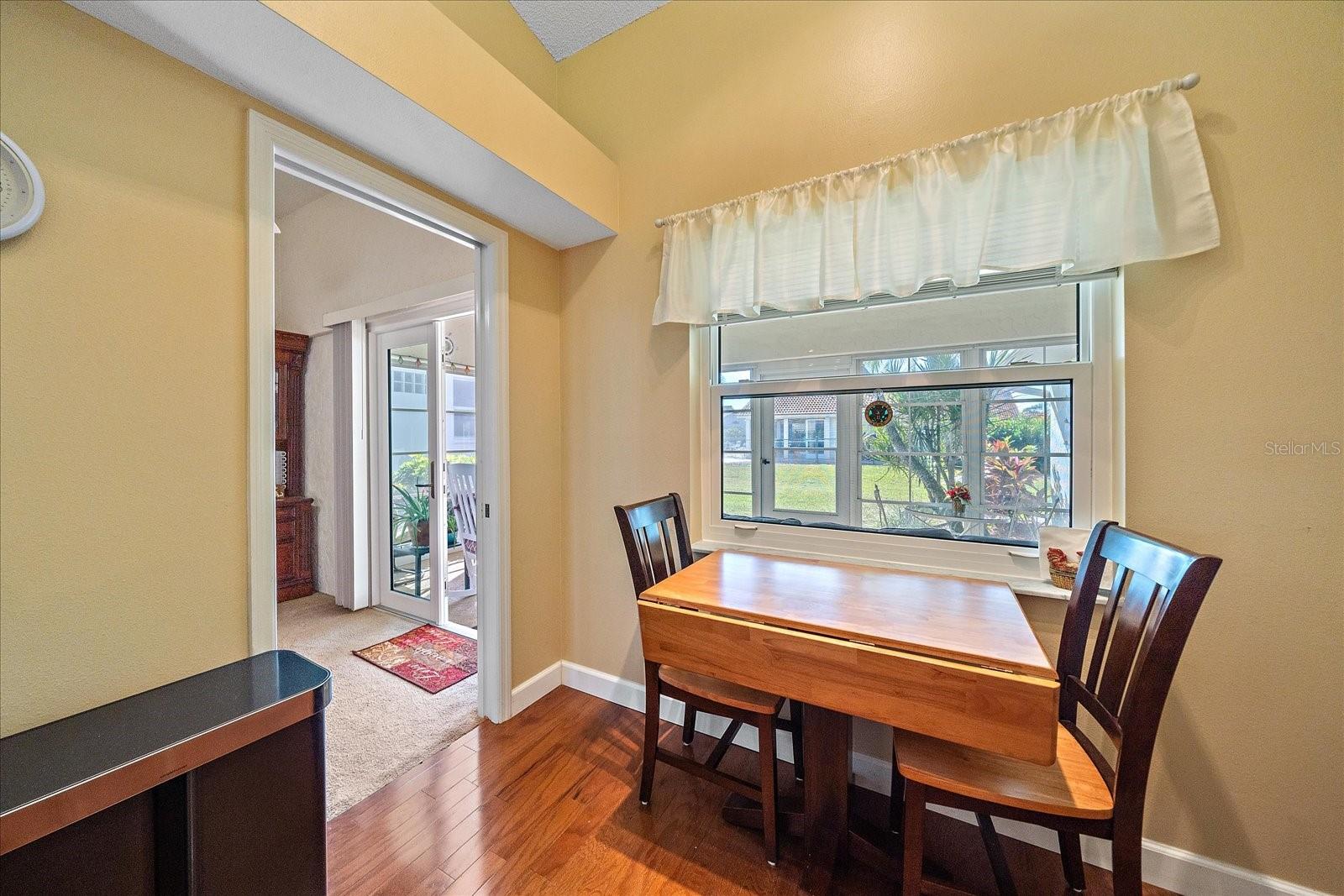 Image 13 of 30 For 4872 Limetree Lane