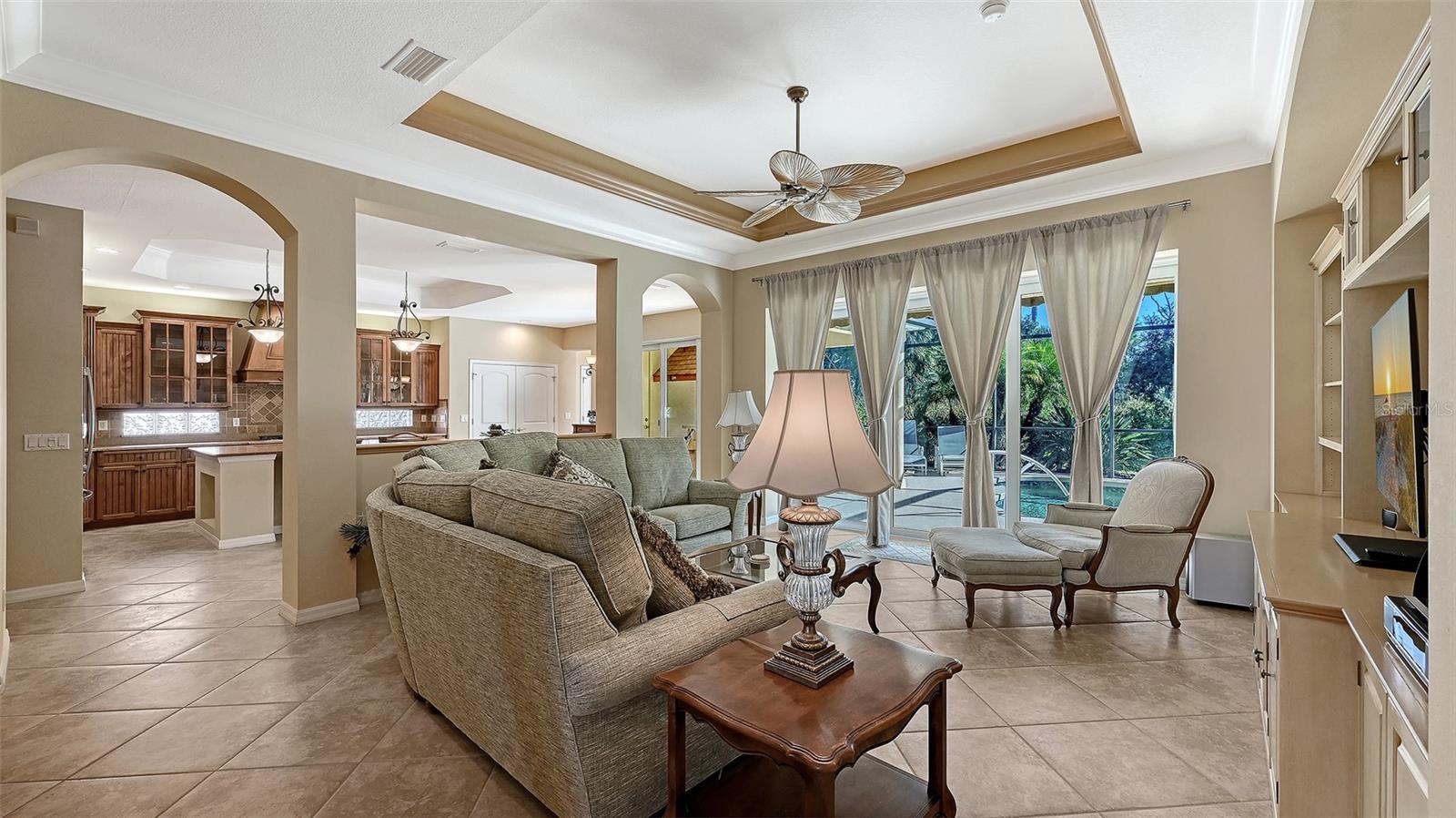 Image 16 of 61 For 640 Crane Prairie Way