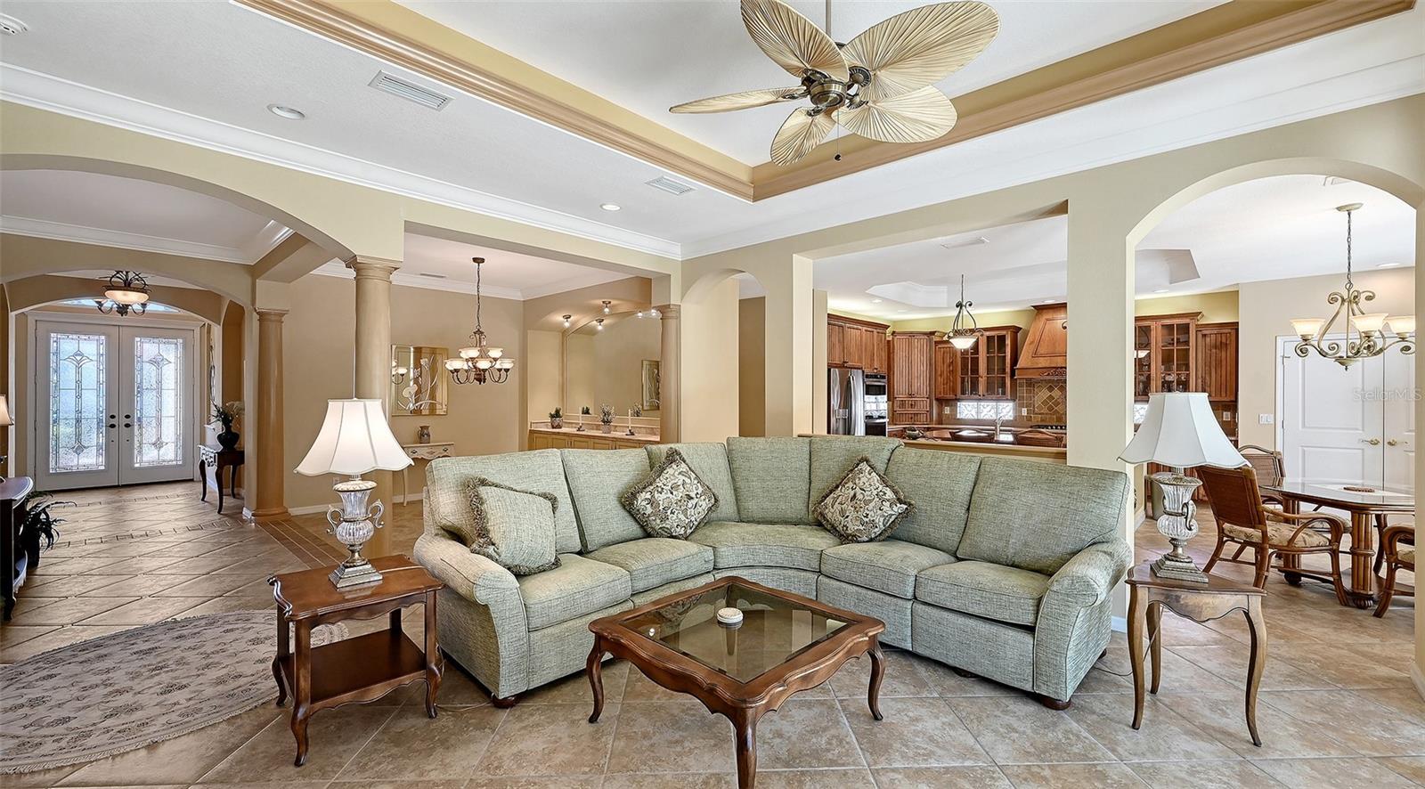 Image 17 of 61 For 640 Crane Prairie Way