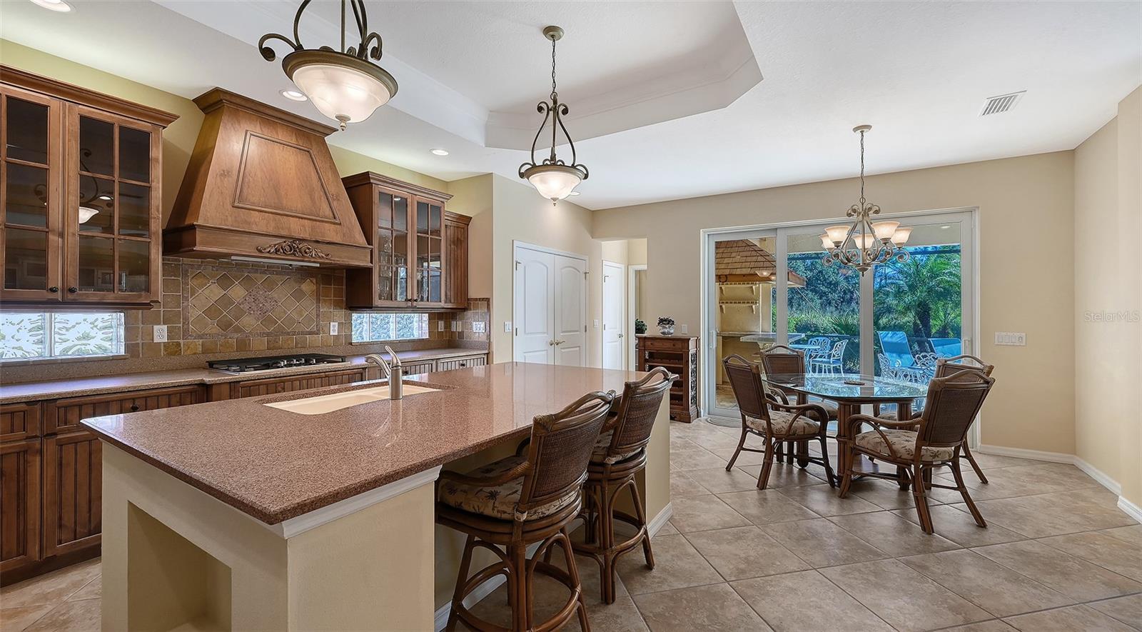 Image 19 of 61 For 640 Crane Prairie Way