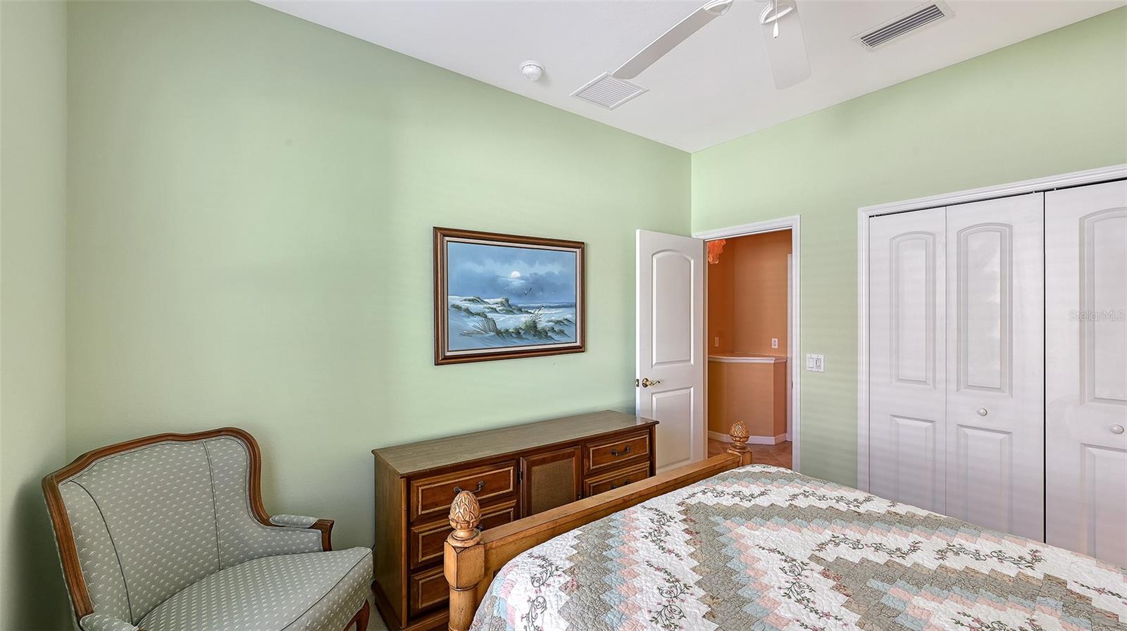 Image 35 of 61 For 640 Crane Prairie Way